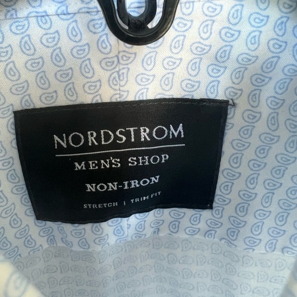 Nordstrom Men's Shop Trim Fit Non-Iron Dress Shirt size 15- 32/33 - Picture 3 of 7